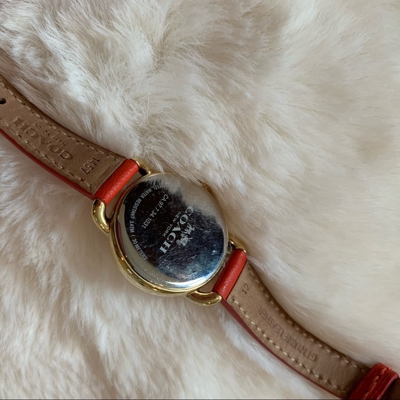 Authentic COACH Genuine Leather Red Orange Watch - Picture 4 of 4